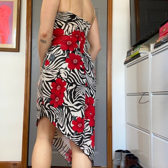 Vintage Printed Dress - Picture 2 of 3